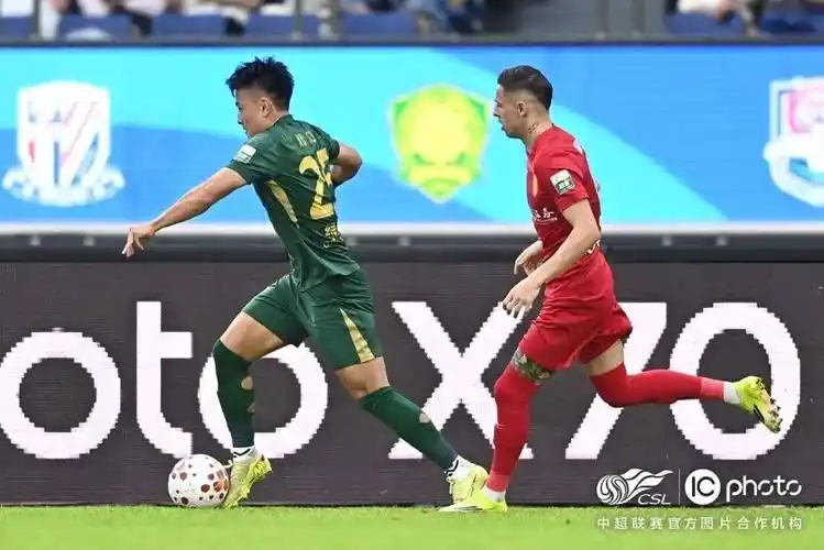CBA联赛：浙江广厦 VS 新疆伊力特